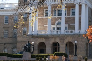 statue of Abe Lincoln in front of Bascom Hall